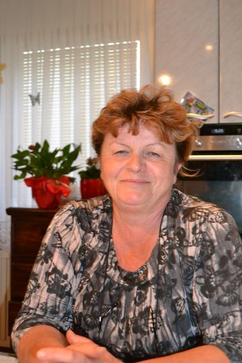 Na TV-zaslonih lahko že drugo sezono spremljamo šov Kmetija, v kateri je gospodarica vedno nasmejana  Nada Zorec iz Zagorice pri Velikem Gabru. 