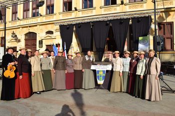 Folklorna skupina Nasmeh v Slavoniji