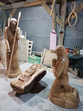 JASLICE V NARAVNI VELIKOSTI V PARKU FORMA VIVA