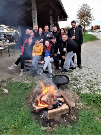 ULIČNI KOSTANJEV PIKNIK USPEL