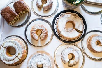 Slovenska potica in druge dobrote Janeza Bogataja