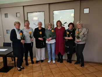 Prostovoljkam Krajevne organizacije RK Radovljica so bila podeljena priznanja Rdečega križa Slovenije