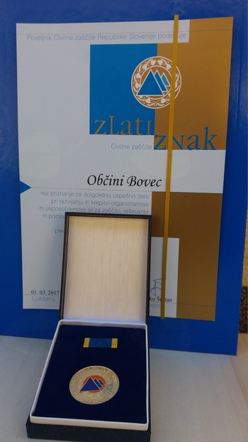 Zlati znak CZ Občini Bovec