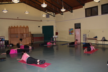 Pilates za manj bolečin v križu, aerobika, da požene kri!