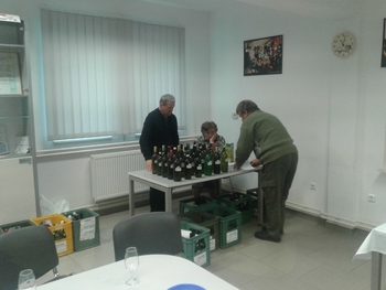 Delovna pokušina vin letnika 2016 Delovna pokušina vin letnika 2016