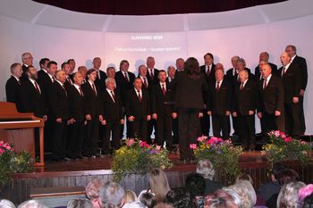 Uspel koncert Moškega pevskega zbora KUD France Prešeren