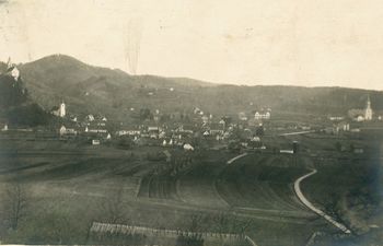 140 let vojniške slikarke Doroteje Hauser