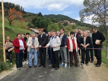 Otvoritev ceste Dol–Lipa