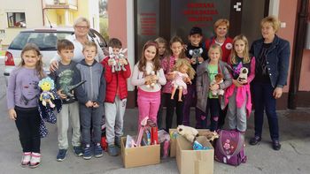 Otroci na obisku v KO RK Nova Cerkev