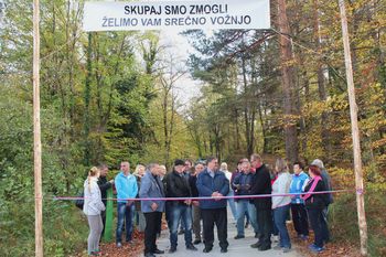 Velika pridobitev: asfaltiran odsek ceste med KS Nova Cerkev in KS Frankolovo