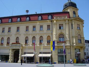 Javno dostopna storitev na www.uis.si