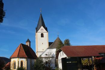 Božični koncert Mešanega cerkvenega zbora sv. Lenarta Nova Cerkev