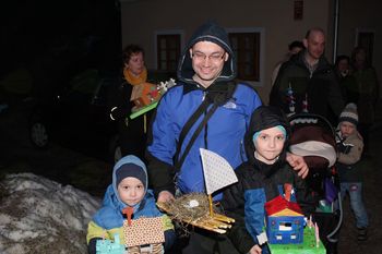 Gregorčki napovedujejo "luč" in toploto