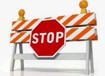 Delna zapora ceste na lokaciji Arclin 76