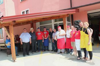 V Novi Cerkvi so kuhali golaž