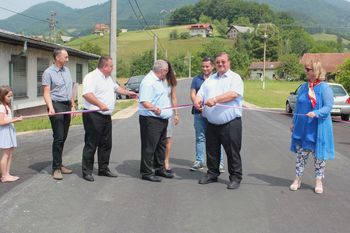 Odprtje prenovljenega vodovoda in ceste na relaciji Socka–Razdelj