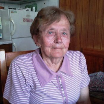 Gospa Angela Oprčkal in njen jubilej – 80 let