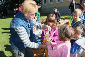 Turistično društvo POŠ Nova Cerkev ob tednu otroka