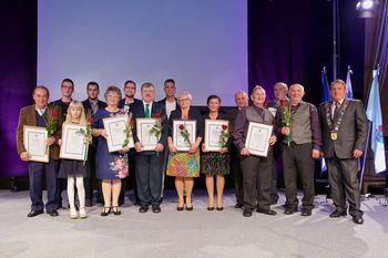 Praznik za ljudi, ki nimajo le želja, temveč jih krasijo dejanja