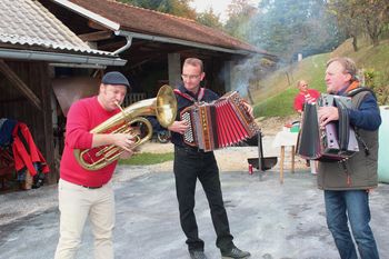 Odprtje asfaltirane ceste v Polžah