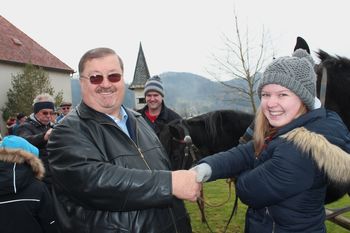 V Novi Cerkvi so poskrbeli za živali in se družili