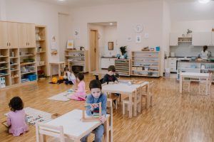 Montessori vsakdan vabi na dan odprtih vrat