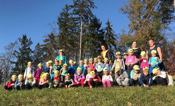 Mavrični planinčki na izletu na sv. Tomažu