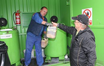 Kam z odpadnim jedilnim oljem? 