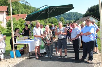 Odprtje asfaltirane ceste v Vizorah Odprtje asfaltirane ceste v Vizorah