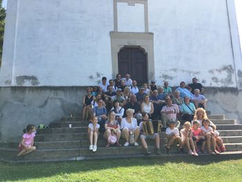 Voden ogled Po poteh Vojnika in okoliških cerkvah