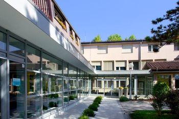 Dišeče in zdravilno Dišeče in zdravilno