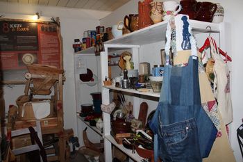 V treh korakih do osnov šivanja V treh korakih do osnov šivanja