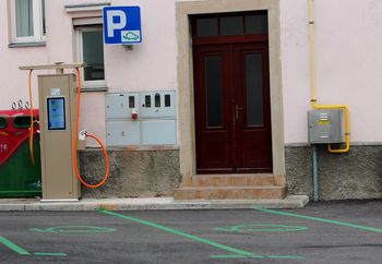 Obvestilo uporabnikom električne polnilne postaje v Vojniku