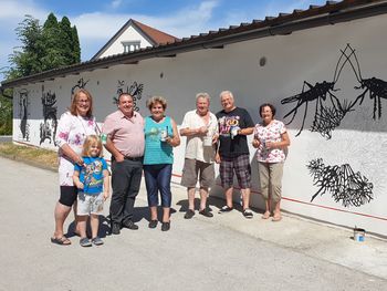 Foto utrinki: Poslikava garaž v Vojniku