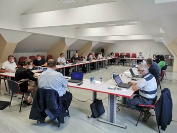 Povzetki 18. redne, 2. izredne in 19. redne seje OS