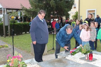 Foto utrinki: Komemoracija ob dnevu spomina na mrtve v Novi Cerkvi in na Veliki Ravni