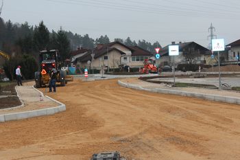 Rekonstrukcija krožnega križišča na Preložnikovi ulici 
