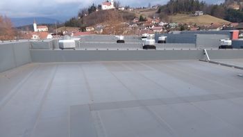 Izgradnja sončne elektrarne na strehi telovadnice OŠ Vojnik