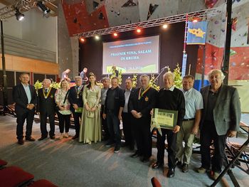 Praznik vina, salam in kruha