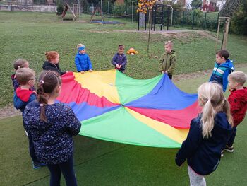 Pestrost raznolikih dejavnosti v vrtcu