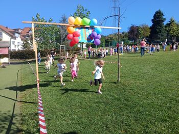 Množično - mavrični tek v Vrtcu Mavrica Vojnik