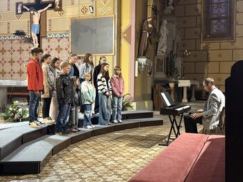 15. koncert Marijinih pesmi