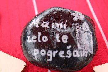 Foto utrinki: Manj svečk za manj grobov v Vojniku