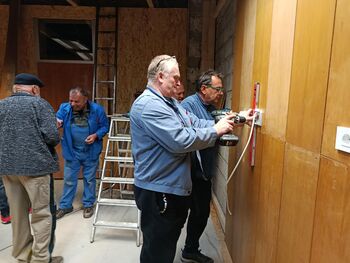 3. udarniška akcija – pomoč Čebelarski zvezi društev Maribor