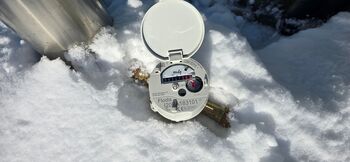 Zaščita vodomerov in vodovodnih inštalacij pred zmrzaljo