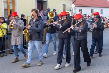 Foto utrinki: 38. pustni karneval v Novi Cerkvi Foto utrinki: 38. pustni karneval v Novi Cerkvi