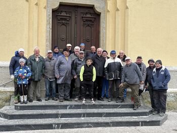 Butare velikanke v Vojniku