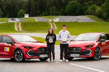Najboljša za volanom 2026 sta Beti Kočet in Tadej Čuš
