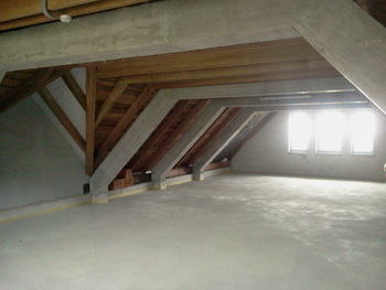 KS Kovor odda v najem 140 m2 velik prostor v neizkoriščeni podstrehi novega Doma krajanov