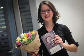 POSTMODERNIZEM V SLOVENSKEM IN SRBSKEM ROMANU